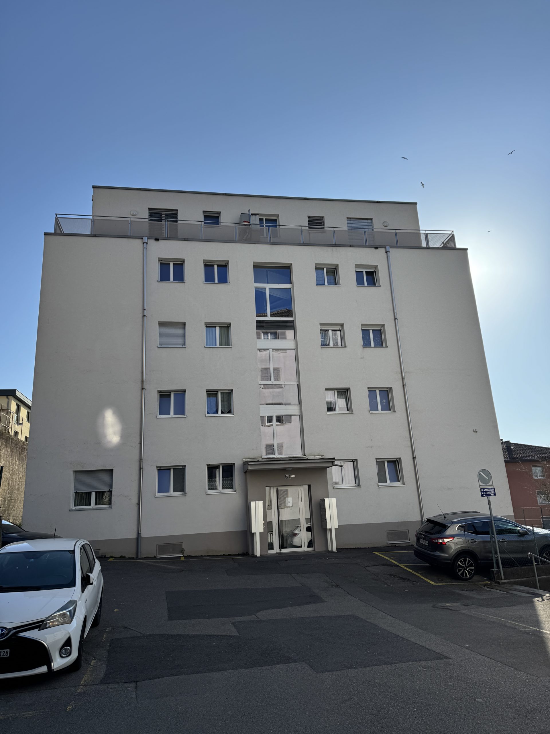 IMG_0964 Logement à Montelly 71 à Lausanne, rénovations et description de l'immeuble.